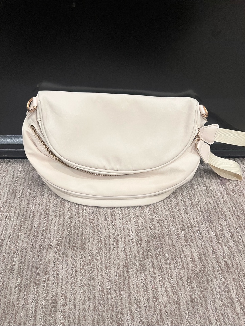 Everyday Cream Crossbody Bag with Adjustable Strap